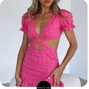 White fox pink dress size small new with tags never worn